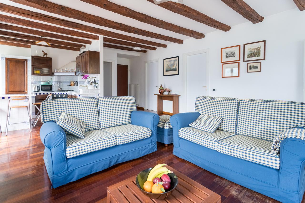 Una Terrazza Da Sogno By Rent All Como Apartment Carate Urio Екстериор снимка